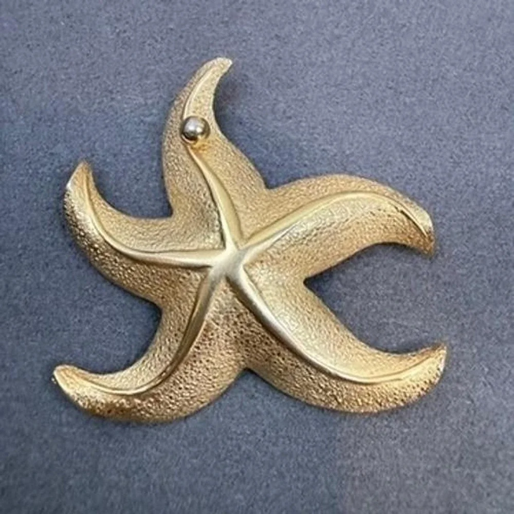 Giovanni Gold Tone Brooch Starfish Faux Pearl Nautical Vintage Pin